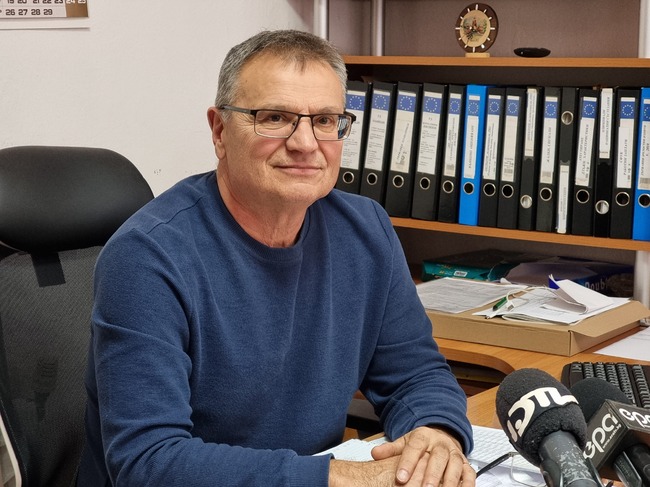 Продължава активната работа за обхващане на децата в образователната система, заяви новият началник на РУО - Ямбол