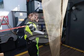RSV 421 Drops Anchor at Livingston Island
