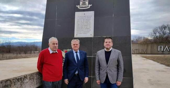 Коалиция “ЛЕВИЦАТА!”: АБВ заяви категорична позиция срещу бруталните опити за подмяна на историята и разрушаването на паметника на Альоша