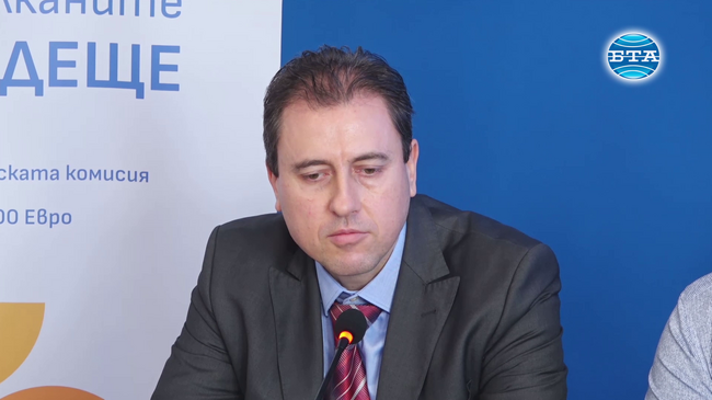 Автомагистралата „Русе – Велико Търново“ е знакова за региона, надяваме се АПИ да се справи с това предизвикателство, заяви Николай Дечев