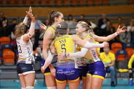 Пловдив - Шампионска лига по волейбол за жени - Марица (Пловдив) - Вашаш Обуда (Будапеща)