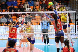Пловдив - Шампионска лига по волейбол за жени - Марица (Пловдив) - Вашаш Обуда (Будапеща)