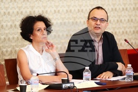 Парламент - Комисия по бюджет и финанси