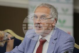 Конференция - „На следващия ден” - Любомир Кючуков