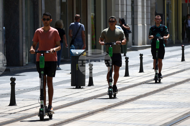 Transport and Communications Parliamentary Committee Rejects Proposal to Ban Electric Scooters on Roads