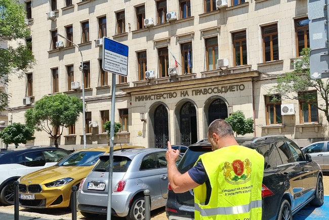 Синдикатът на работещите в затворите застана зад Надежда Йорданова