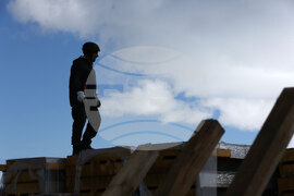 Национална антарктическа експедиция - остров Ливингстън - разтоварване