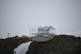 Национална антарктическа експедиция - остров Ливингстън - лаборатория