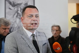 Пловдив - протест - паметник Альоша