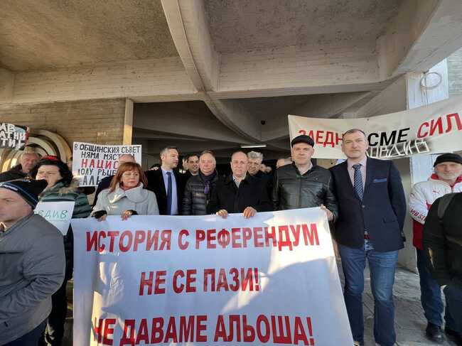 БСП: Не на демонтажа и преместването на Альоша! Историята свързва минало, настояще бъдеще