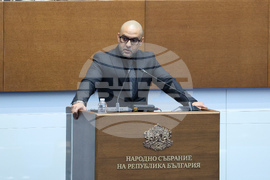 Парламент - заседание - Цветан  Предов