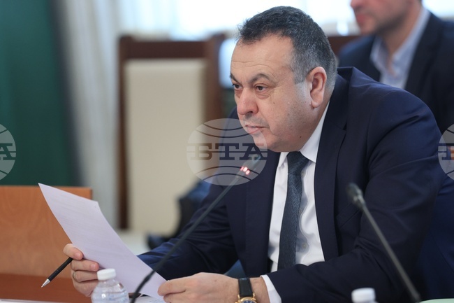 Парламент - Комисия по икономическа политика и иновации 