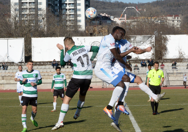 Геро Писков ще ръководи мача на Черноморец Бургас и Фратрия във Втора лига