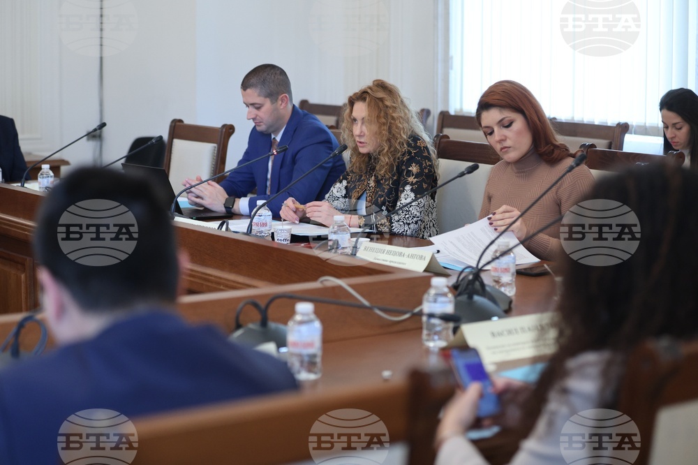 Парламент - Комисия за контрол върху управлението на средствата от европейските фондове