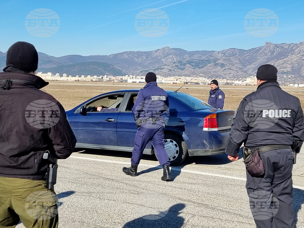 Временно затворен за движение ще бъде пътят от Сливен за Ямбол до летище „Бършен“ на 24 юни