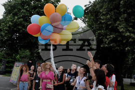 Бургас - международен младежки фестивал - книга - пейка