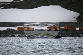 Национална антарктическа експедиция - Остров Ливингстън