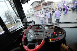 КНСБ - протест на работещите в  градския транспорт