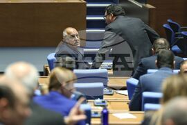 Парламент - заседание