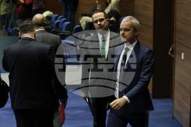 Парламент - заседание