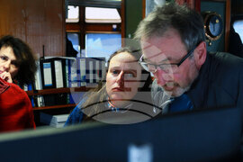 Team of Scientists Determine Where RSV 421 Will Drop Anchor to Collect Samples during 32nd Antarctic Expedition