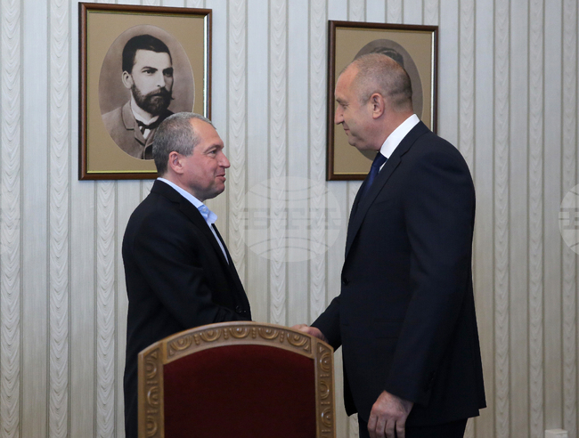 Президент - партии - консултации - ИТН