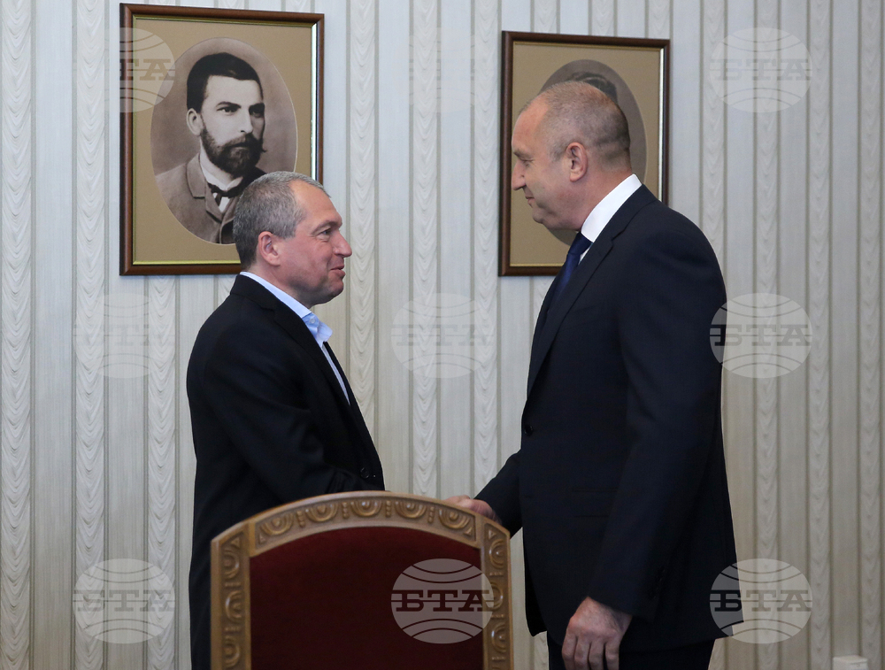 Румен Радев - партии - консултации - ИТН