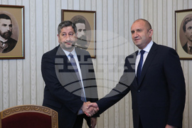 Румен Радев - партии - консултации - ДБ