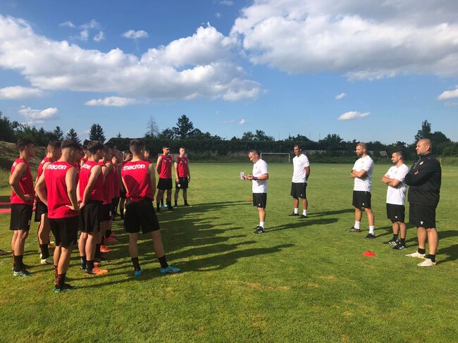 Треньорът на дублиращия отбор на ЦСКА Владимир Манчев: "Доволен съм, но предстои още много работа"