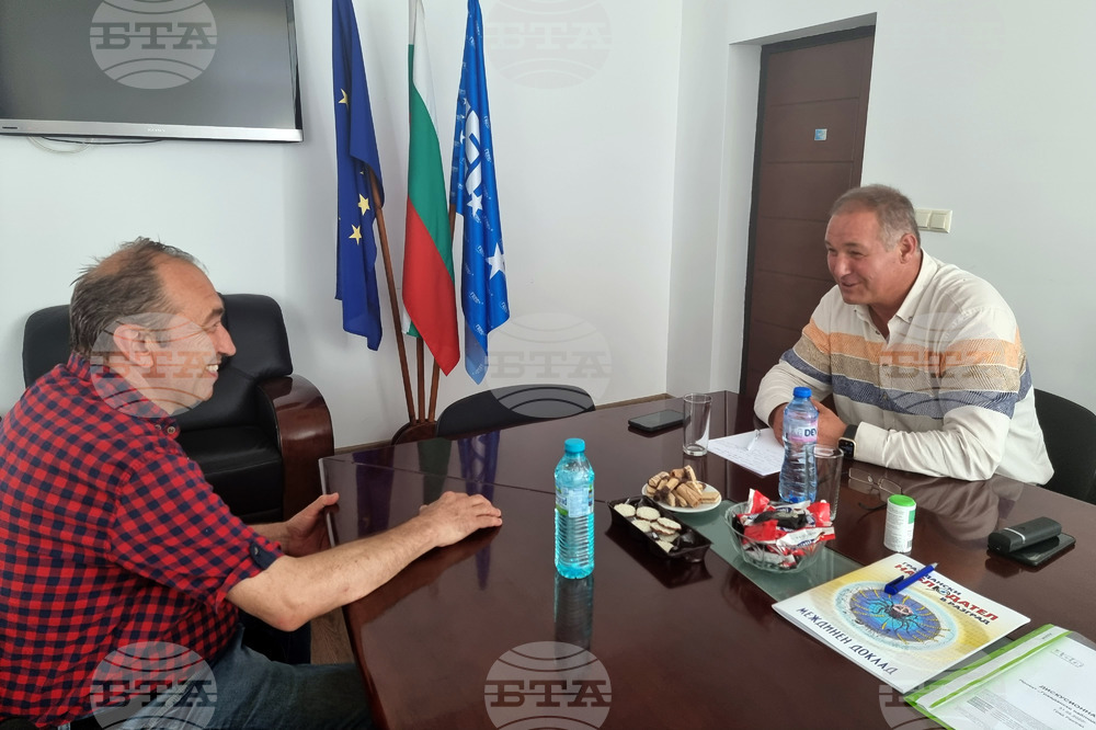Редица наболели проблеми поставиха пред народния представител Гюнай Хюсмен граждани от Разград