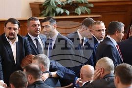 Парламент - заседание - ДОО - НЗОК - бюджети