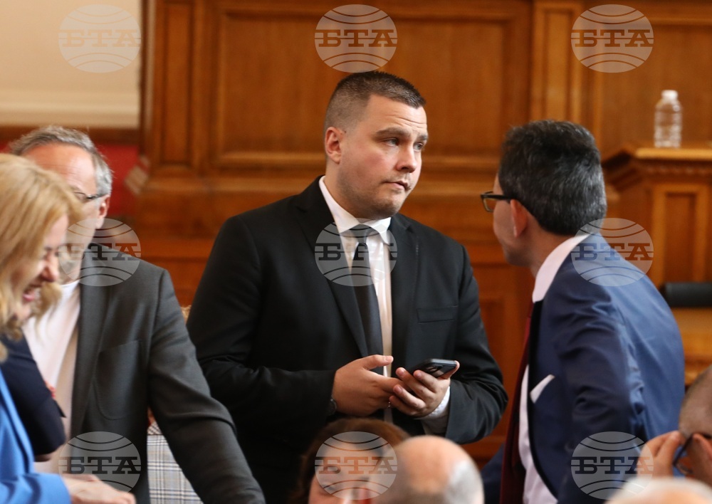 Парламент - заседание - ДОО - НЗОК - бюджети