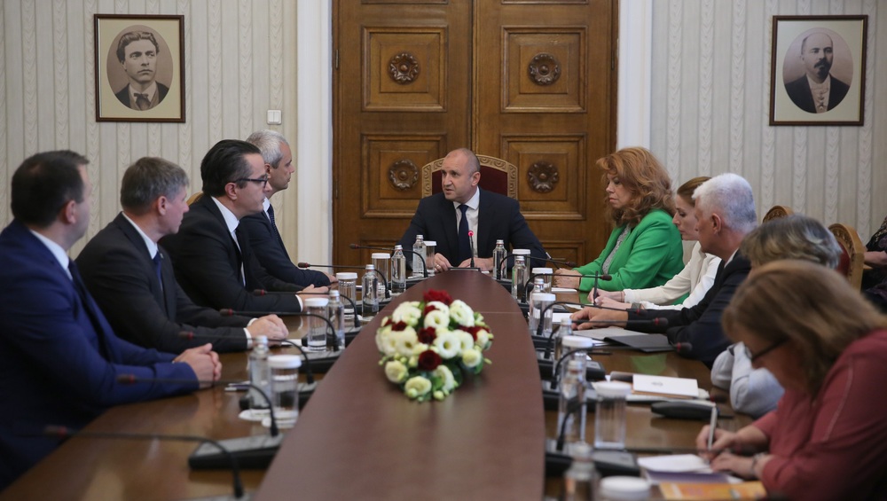 Държавният глава: Излизането от политическата криза изисква коалиционна култура, а управлението да се базира както на нови идеи, така и на опит