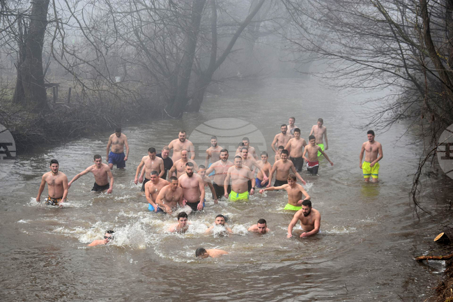 Сърбия - Богоявление - кръст