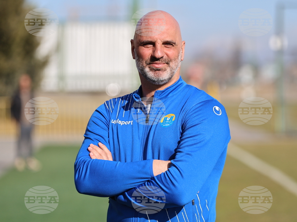 Пловдив - футбол - Ботев (Пловдив) - Марица (Пловдив) - контрола