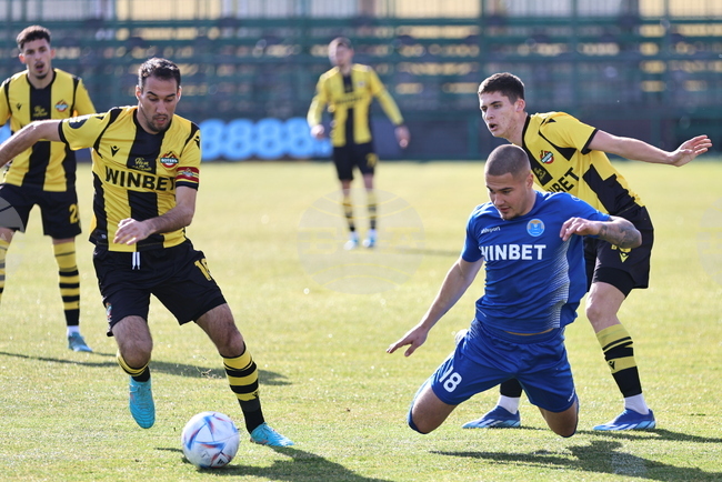 Пловдив - футбол - Ботев (Пловдив) - Марица (Пловдив) - контрола