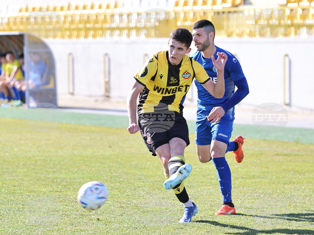 Пловдив - футбол - Ботев (Пловдив) - Марица (Пловдив) - контрола