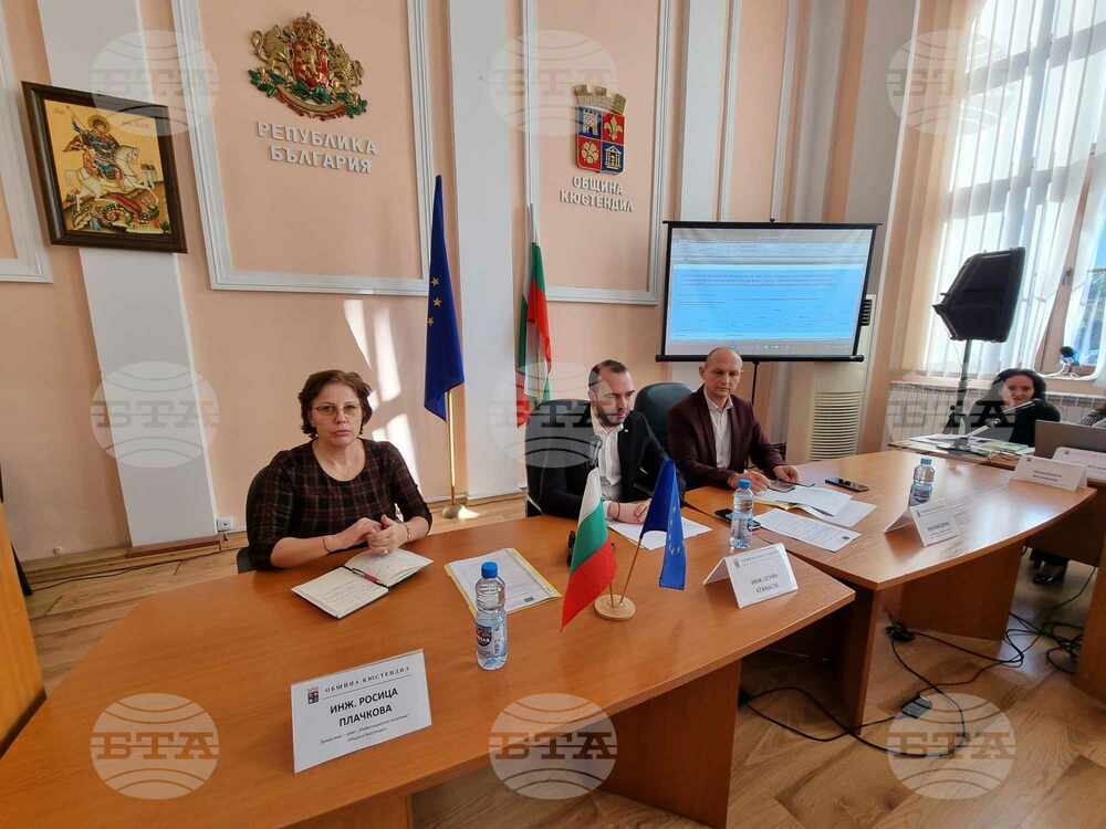 Кметът на Кюстендил се срещна с председателите на сдруженията за етажна собственост, чиито проекти са включени в резервния списък за саниране или не са одобрени