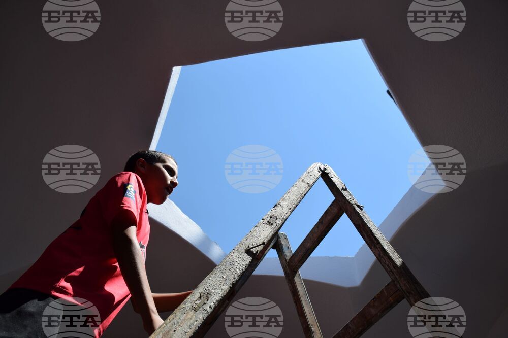 Село Бараково - параклис - монтиране