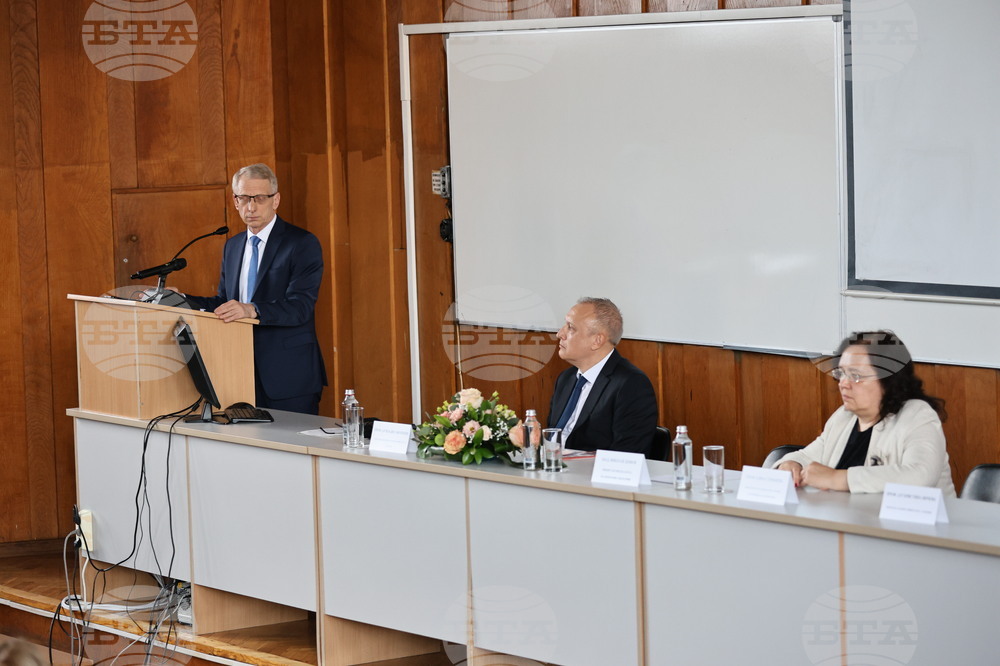 Пловдив - Николай Денков - дискусия