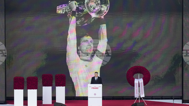 Президентът на Байерн Мюнхен Херберт Хайнер похвали волята на Джамал Мусиала при завръщането му от тежката контузия