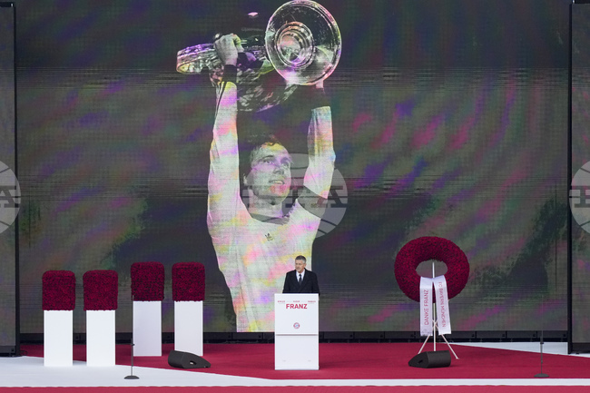 Президентът на Байерн Мюнхен Херберт Хайнер похвали волята на Джамал Мусиала при завръщането му от тежката контузия