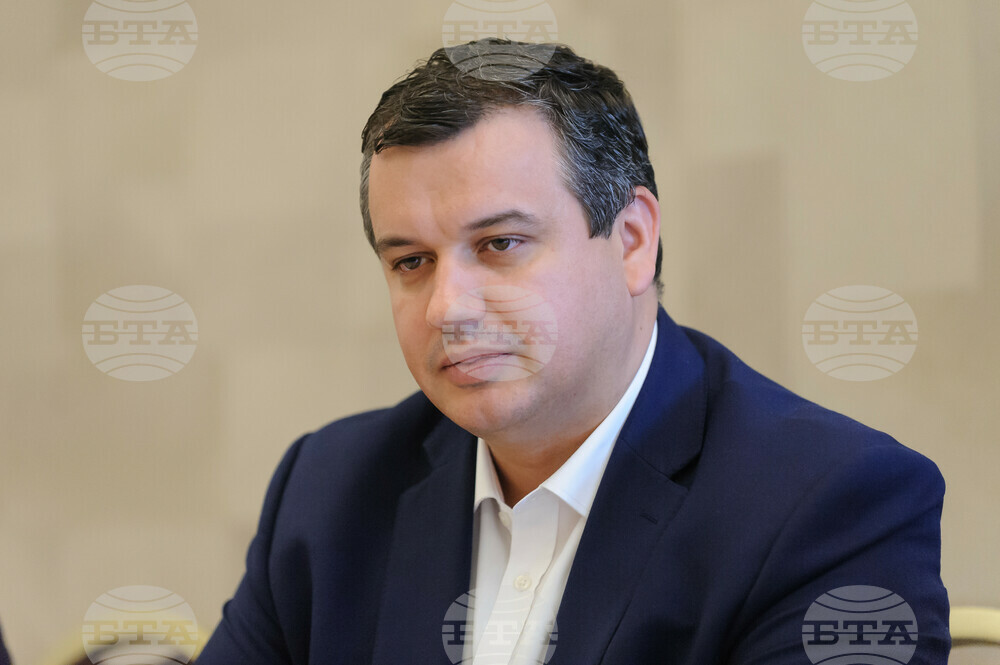 Аджерпрес: Евродепутатът Томак ще организира второто издание на Събора на румънците, живеещи в чужбина