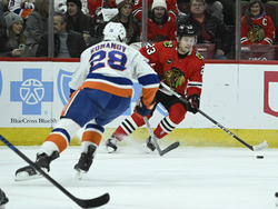 Islanders Blackhawks Hockey