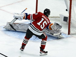 Islanders Blackhawks Hockey