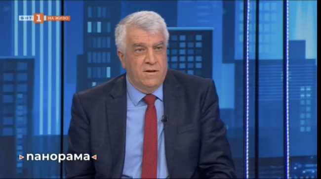 Проф. Гечев към Тагарев: Не гледайте чуждите страни и войни – погледнете веднъж към Българската армия