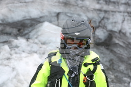 Национална антарктическа експедиция - Ереби Пойнт - екип - извозване