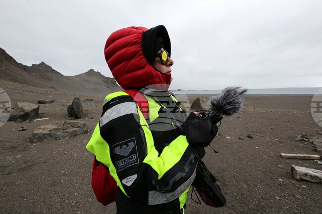 Национална антарктическа експедиция - Ливърпул Бийч - Марина Великова