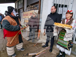 Село Йоглав - обичай „Камилата"