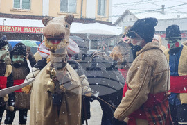 Село Йоглав - обичай „Камилата"
